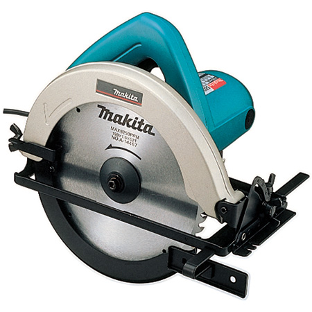 M&aacute;y cưa đĩa Makita 5806B