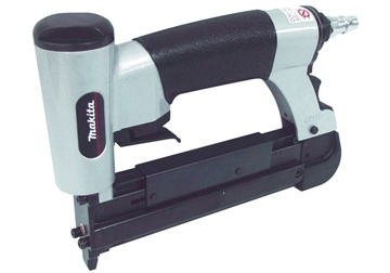 S&uacute;ng bắn đinh thẳng Makita AF201Z