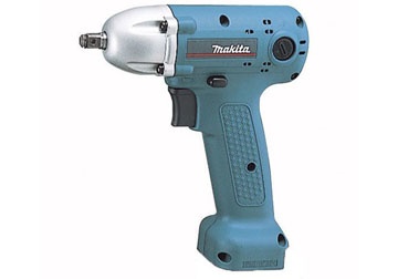 M&aacute;y siết bu l&ocirc;ng d&ugrave;ng pin Makita BTW072Z