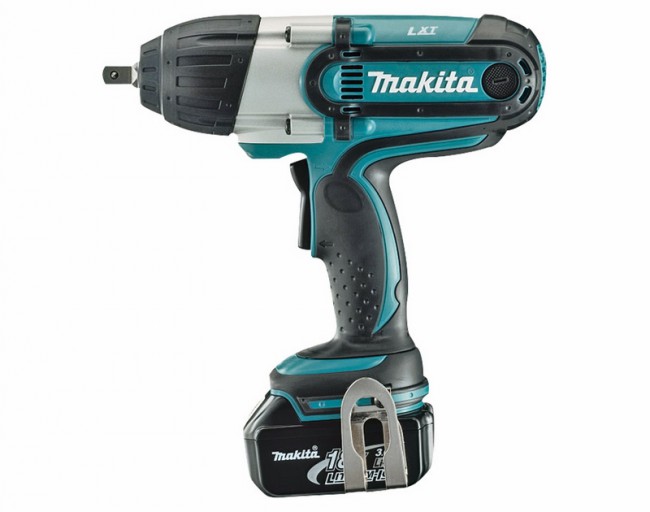 M&aacute;y siết bu l&ocirc;ng d&ugrave;ng pin Makita DTW450RME